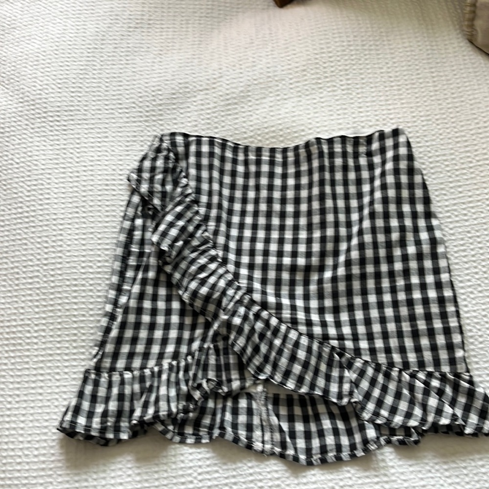 Gingham mini skirt